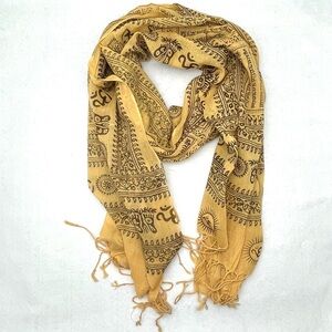 Patten print yellow long scarf